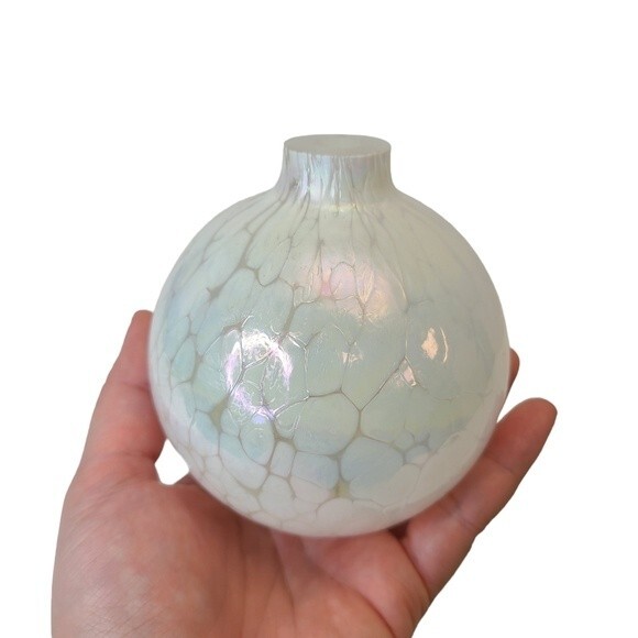 Vintage Traditions Hand Blown Iridescent Glass Oil Lamp - Picture 10 of 14